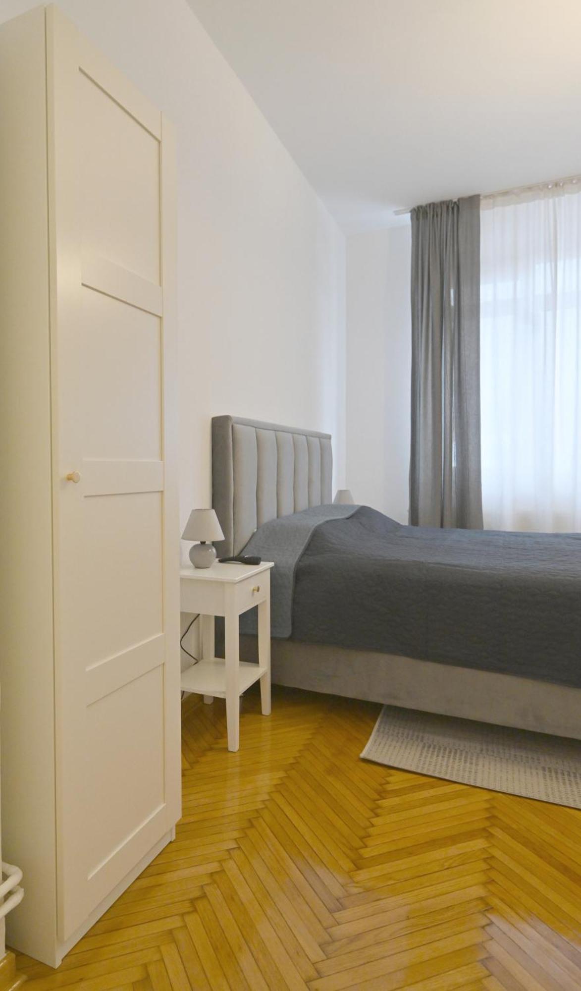 Apartment Sovre Beograd Bagian luar foto